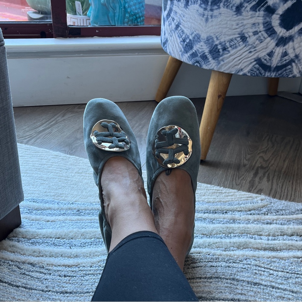 🩰 Tory Burch Minnie Travel Ballet Flats Light Grey Rocky Pebble | Size 9.5